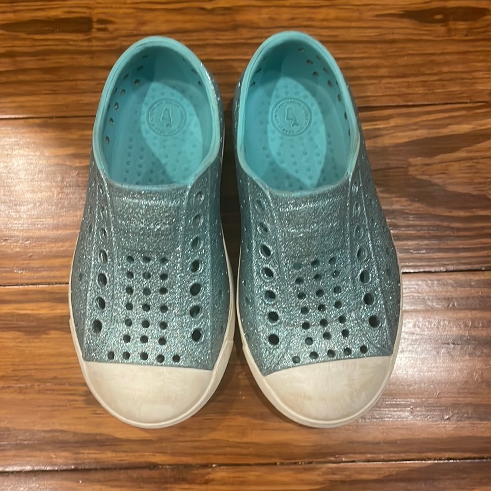 🌈 [Native] Blue Sparkly Natives!